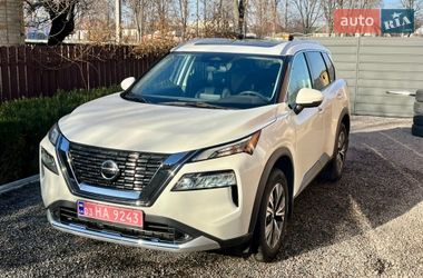 Внедорожник / Кроссовер Nissan Rogue 2021 в Черкассах