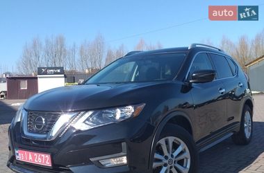Внедорожник / Кроссовер Nissan Rogue 2018 в Ровно