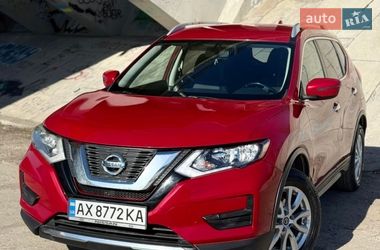 Внедорожник / Кроссовер Nissan Rogue 2017 в Виннице