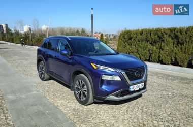 Внедорожник / Кроссовер Nissan Rogue 2021 в Днепре