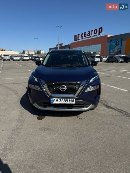 Внедорожник / Кроссовер Nissan Rogue 2023 в Полтаве