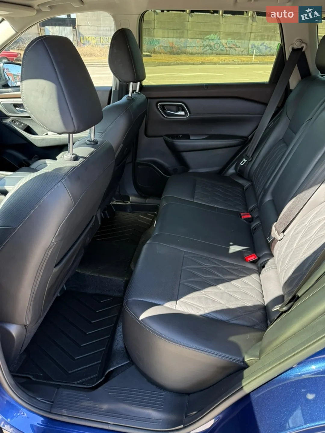 2023 Nissan Rogue - мініатюра 8