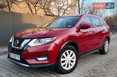 Позашляховик / Кросовер Nissan Rogue 2016 в Львові