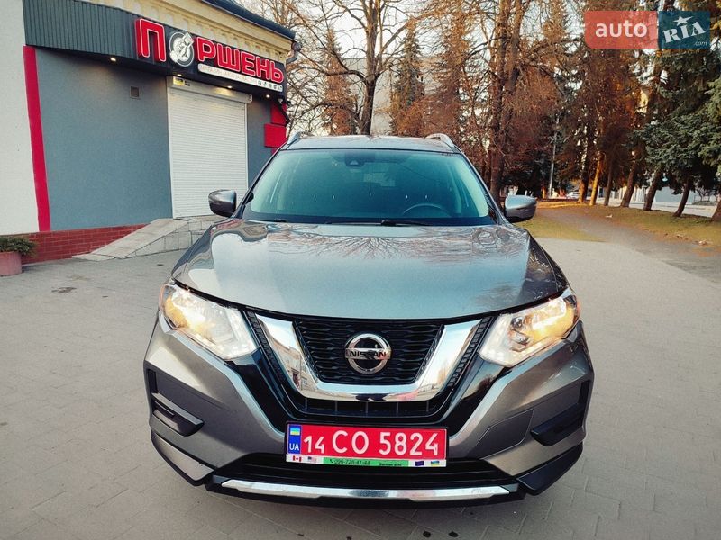 Nissan Rogue 2020