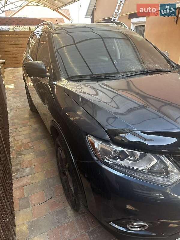 Внедорожник / Кроссовер Nissan Rogue 2015 в Днепре