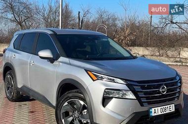 Внедорожник / Кроссовер Nissan Rogue 2025 в Киеве