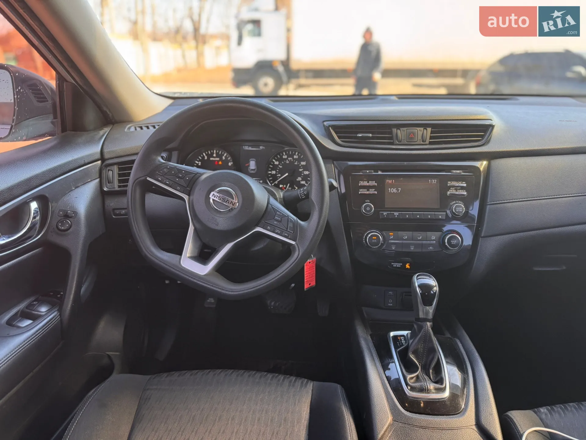 2017 Nissan Rogue - мініатюра 57