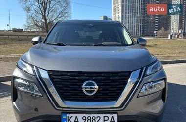 Позашляховик / Кросовер Nissan Rogue 2020 в Києві