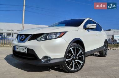 Внедорожник / Кроссовер Nissan Rogue 2017 в Одессе