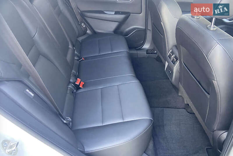 Внедорожник / Кроссовер Nissan Rogue 2021 в Виннице