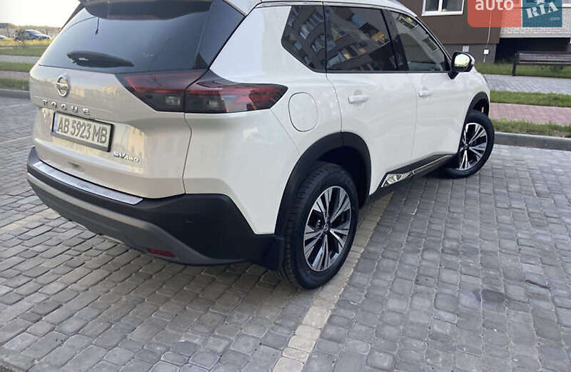 Внедорожник / Кроссовер Nissan Rogue 2021 в Виннице