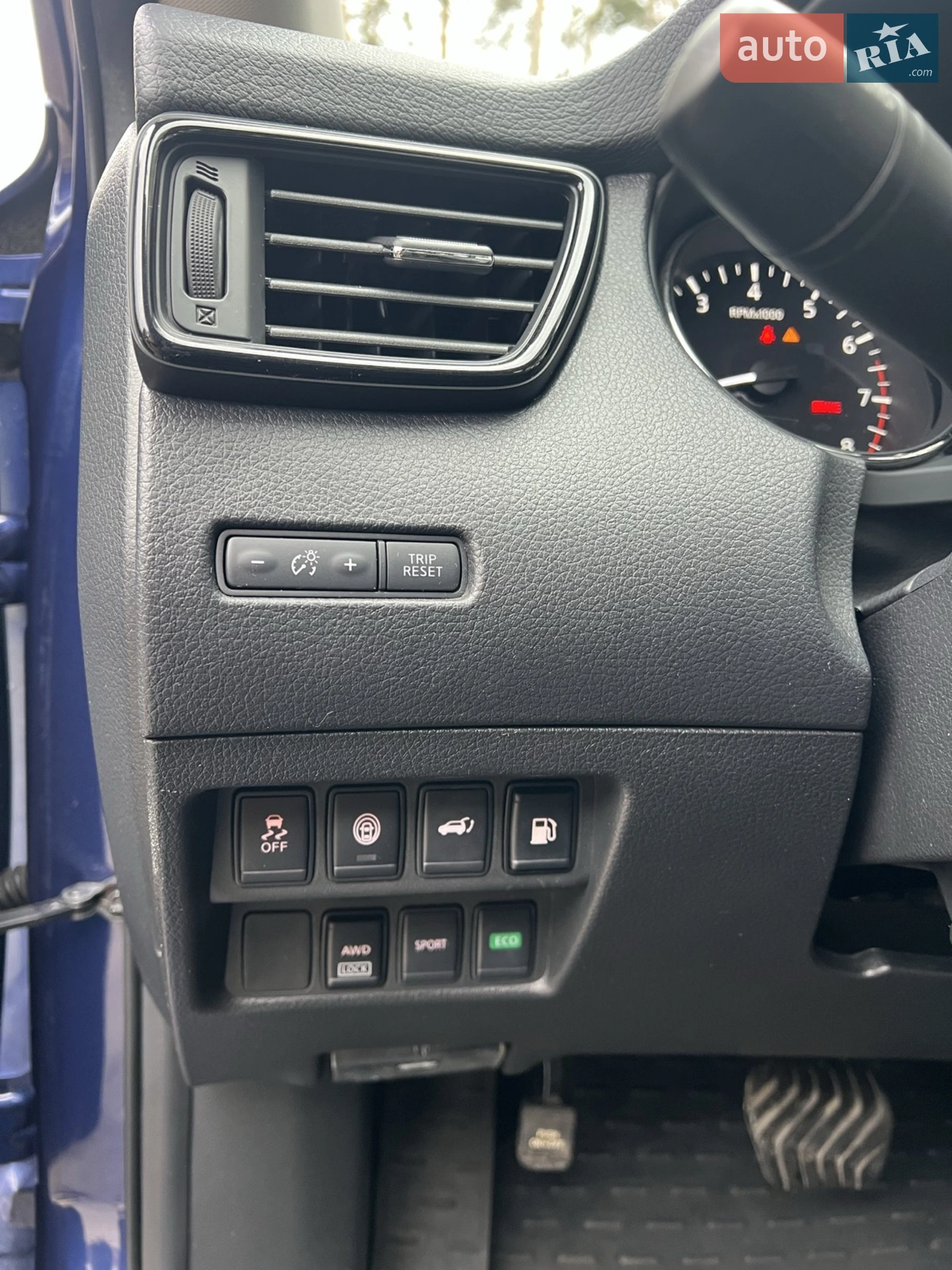 2019 Nissan Rogue - мініатюра 14