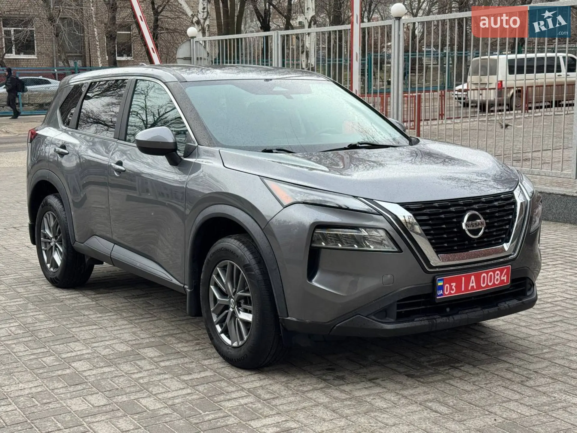 2021 Nissan Rogue - мініатюра 2