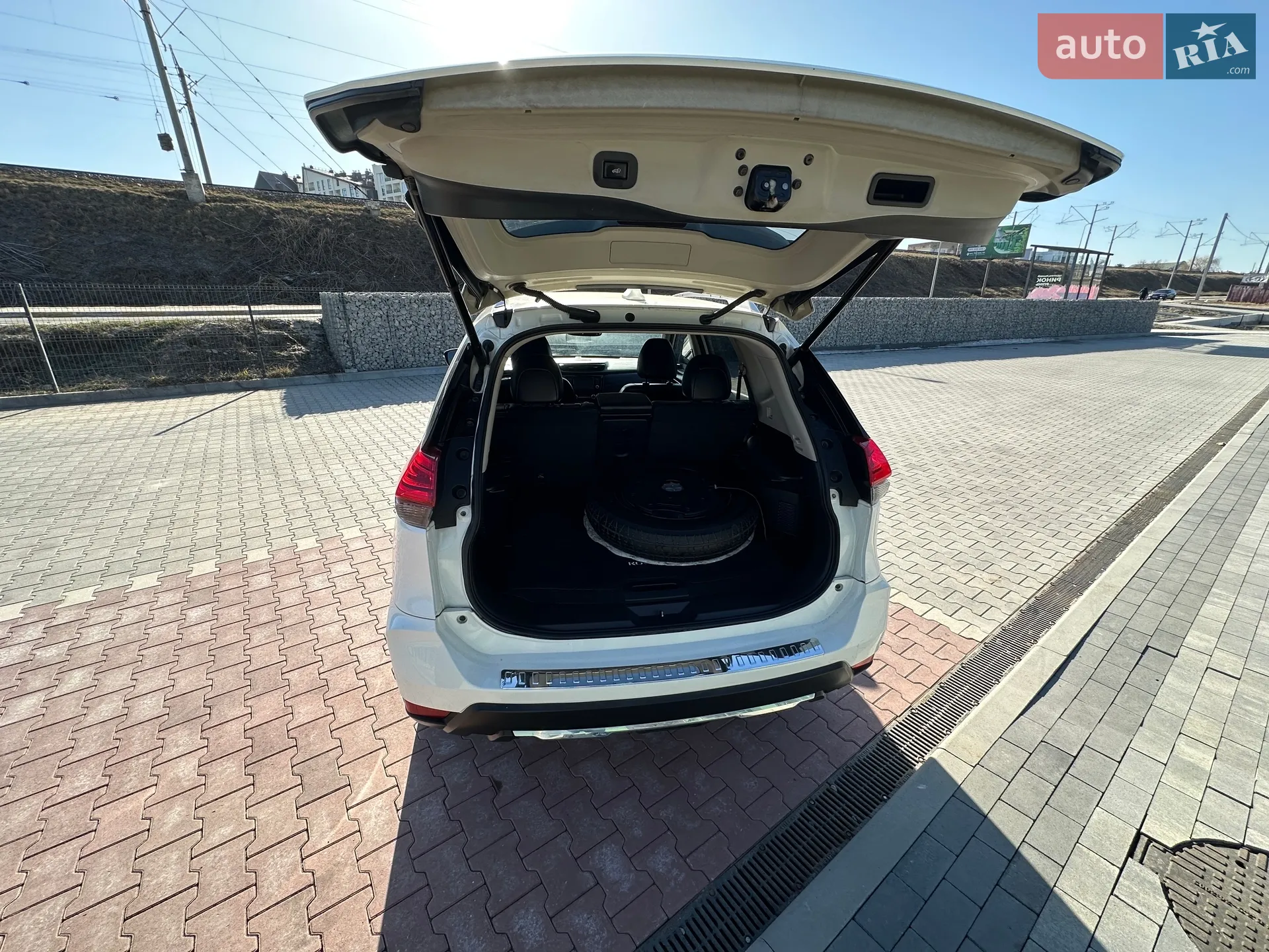 2016 Nissan Rogue - мініатюра 16