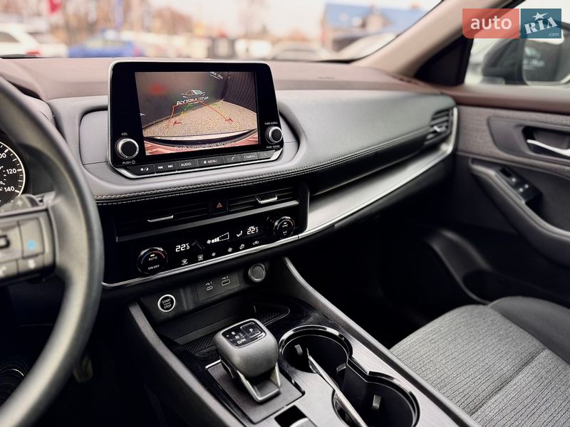 Внедорожник / Кроссовер Nissan Rogue 2023 в Самборе