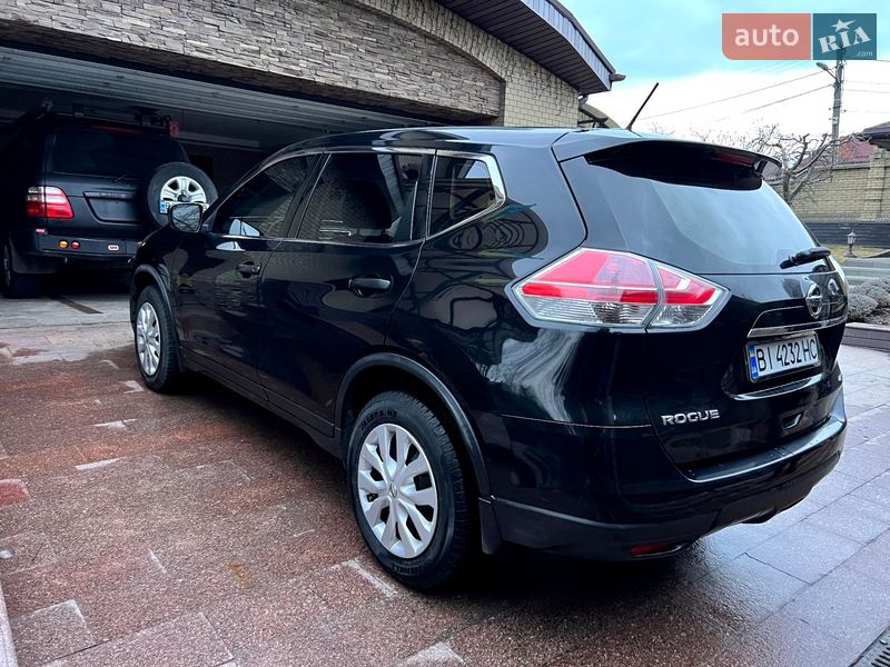 Позашляховик / Кросовер Nissan Rogue 2016 в Полтаві