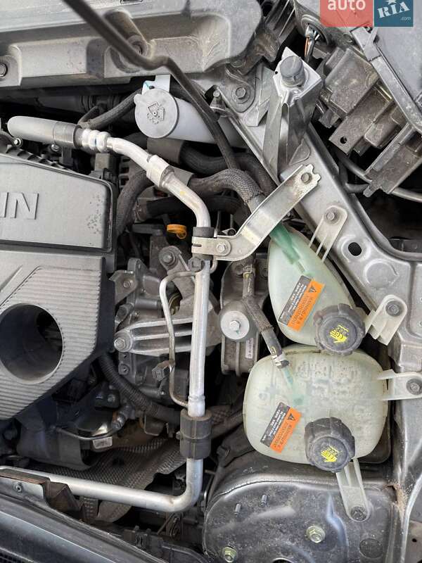 Позашляховик / Кросовер Nissan Rogue 2021 в Києві