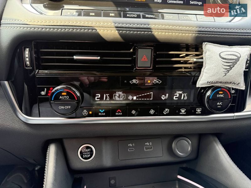 Позашляховик / Кросовер Nissan Rogue 2021 в Києві