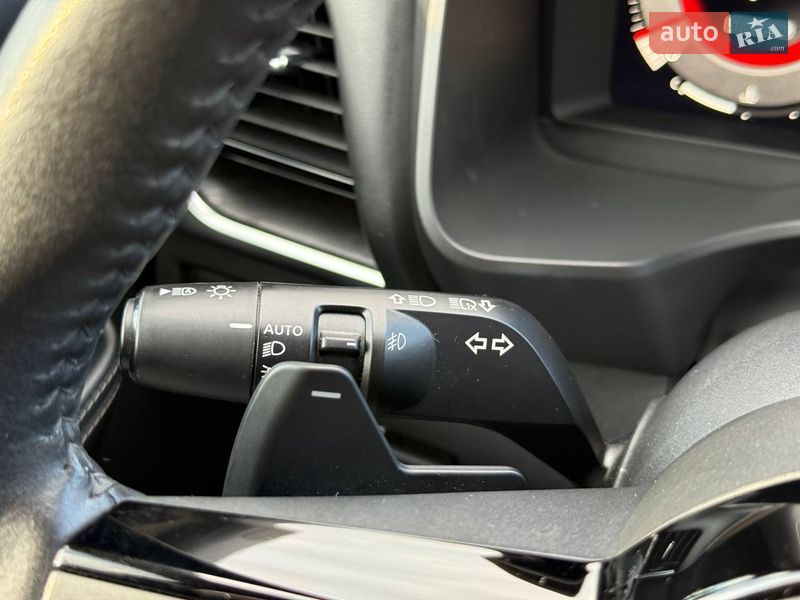 Позашляховик / Кросовер Nissan Rogue 2021 в Києві