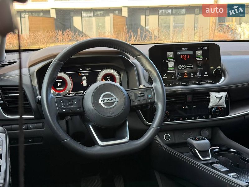 Позашляховик / Кросовер Nissan Rogue 2021 в Києві