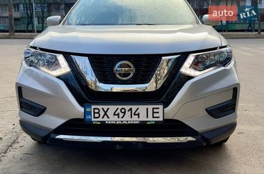 Внедорожник / Кроссовер Nissan Rogue 2018 в Киеве