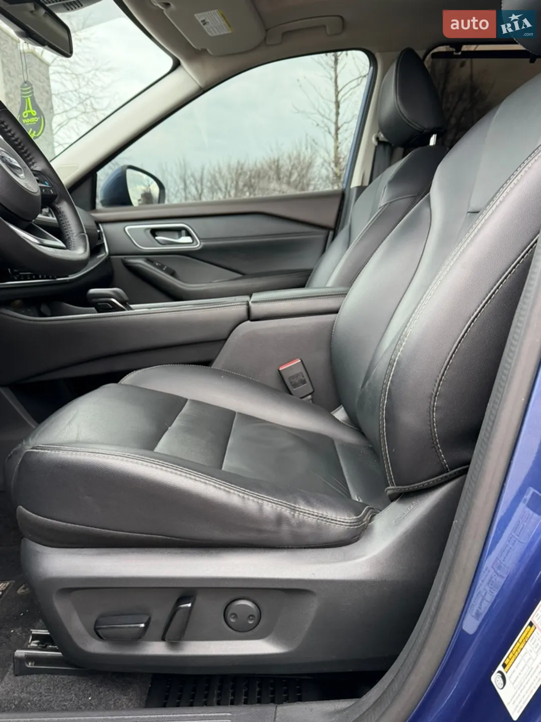 2021 Nissan Rogue - мініатюра 14