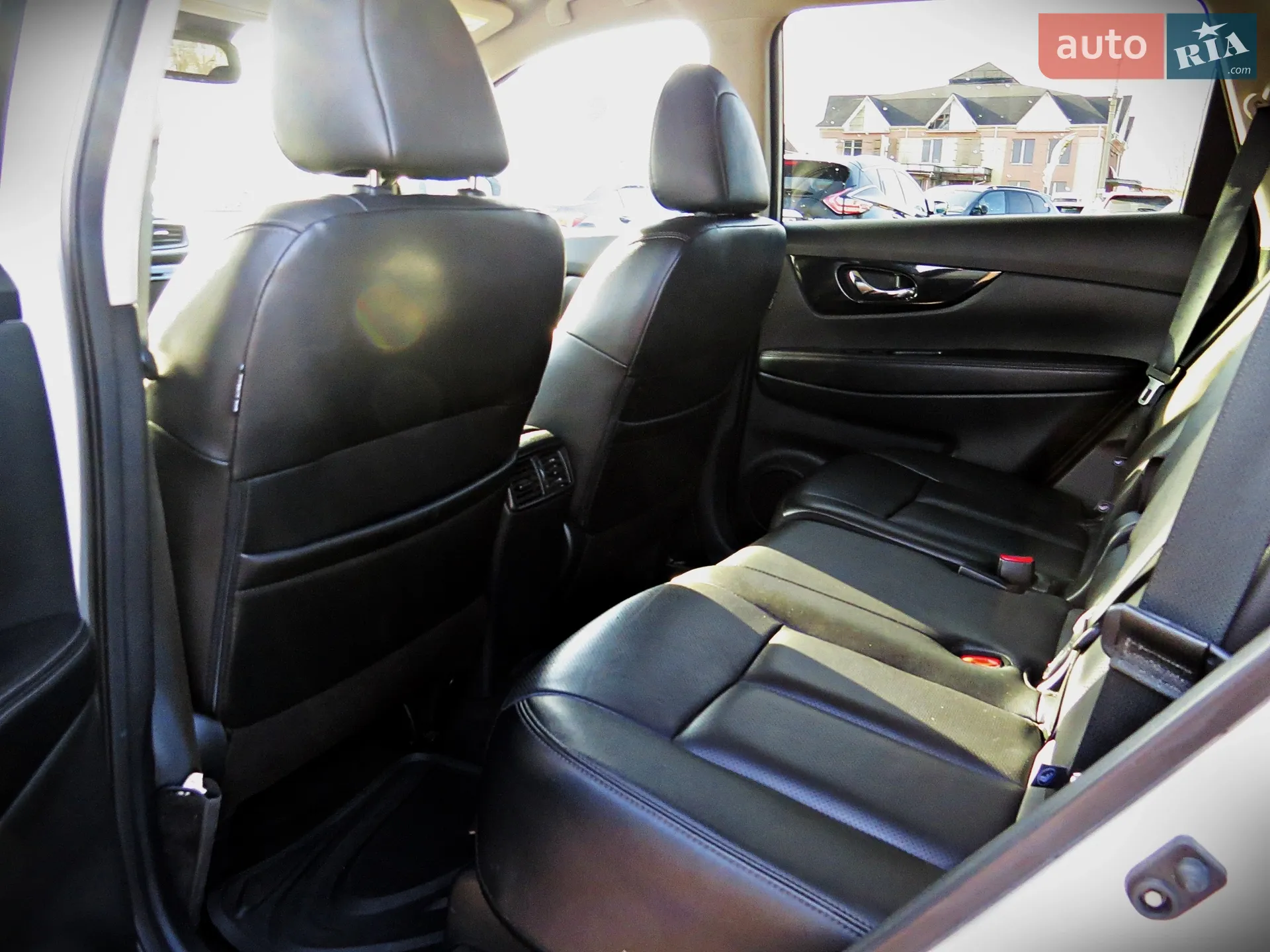 2019 Nissan Rogue - мініатюра 25