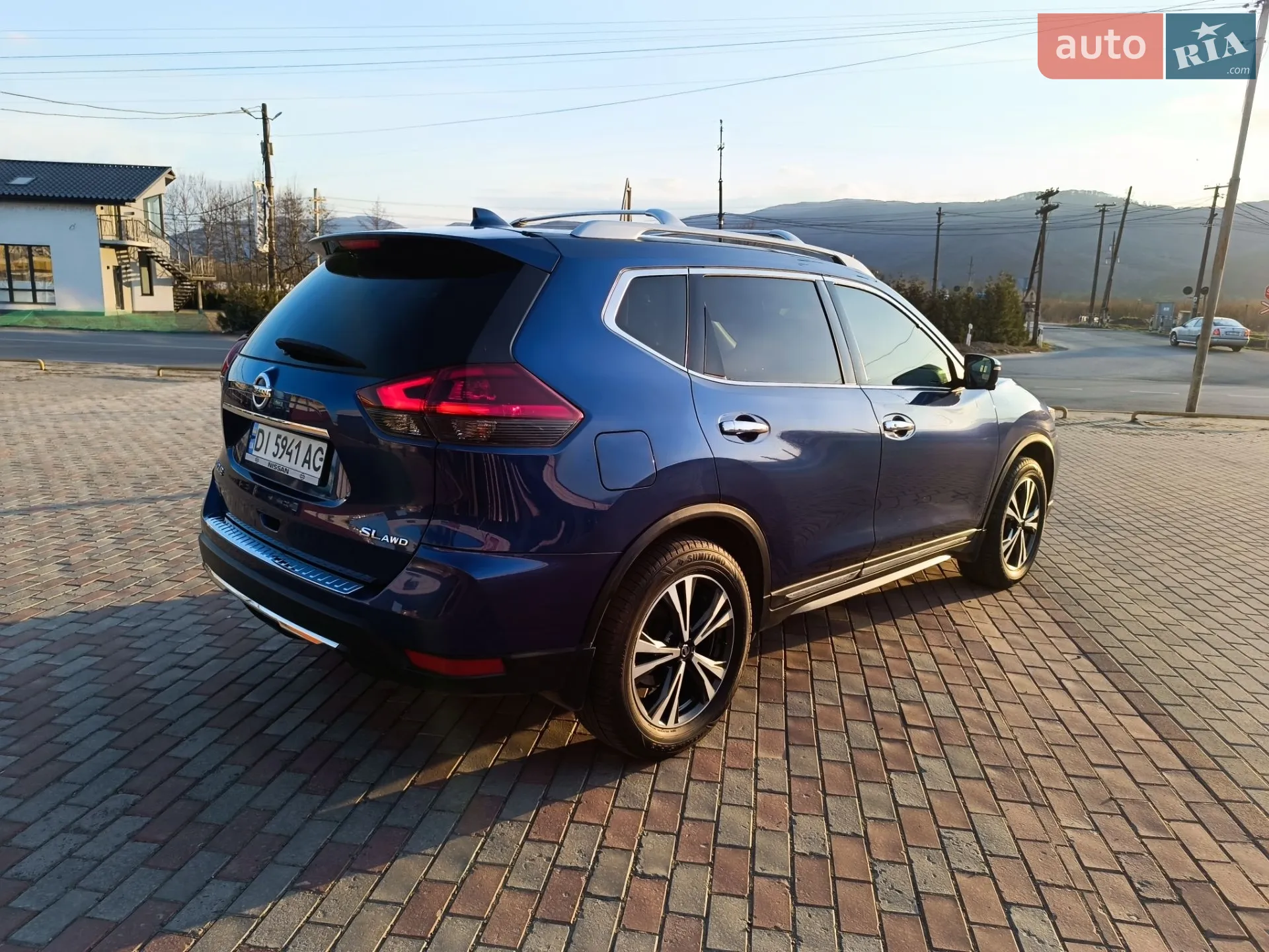 2018 Nissan Rogue - мініатюра 8