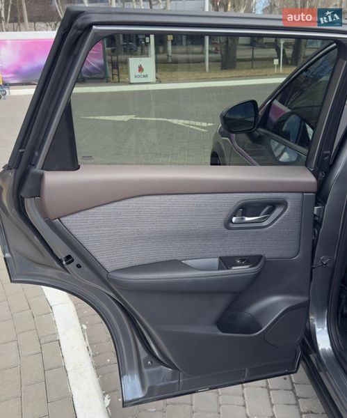 Позашляховик / Кросовер Nissan Rogue 2023 в Одесі