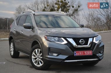 Позашляховик / Кросовер Nissan Rogue 2017 в Білій Церкві