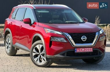 Внедорожник / Кроссовер Nissan Rogue 2021 в Самборе