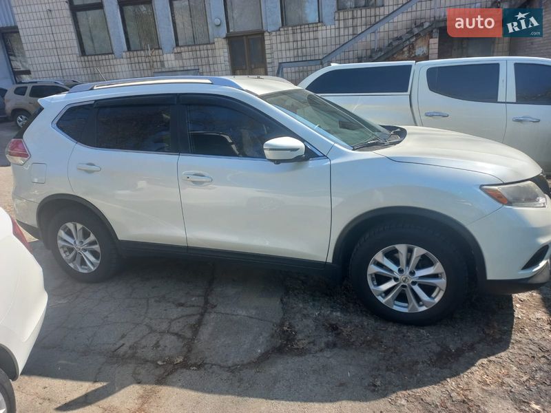 Внедорожник / Кроссовер Nissan Rogue 2016 в Киеве фото 3 Внедорожник / Кроссовер Nissan Rogue 2016 в Киеве