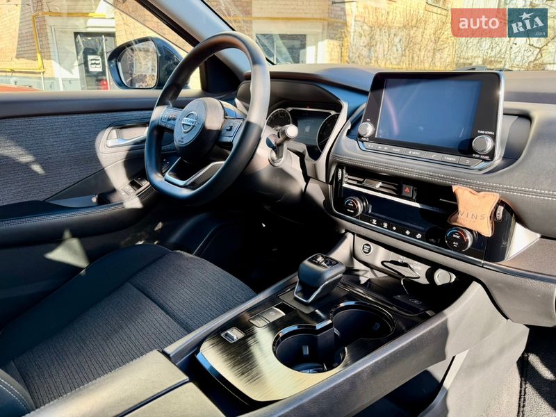 Позашляховик / Кросовер Nissan Rogue 2020 в Києві