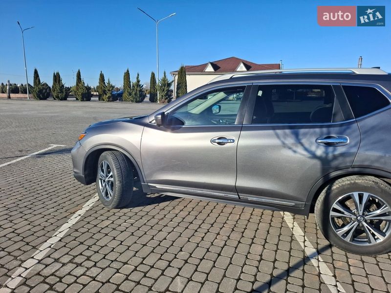 Внедорожник / Кроссовер Nissan Rogue 2016 в Шепетовке