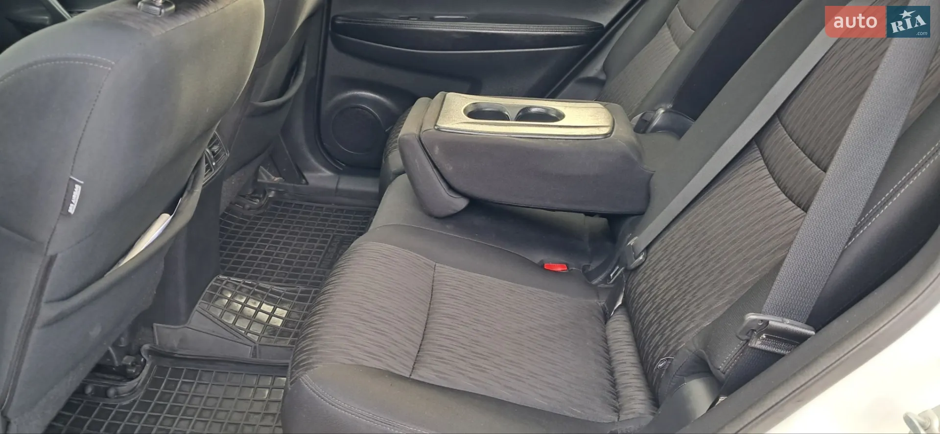 2017 Nissan Rogue - мініатюра 9