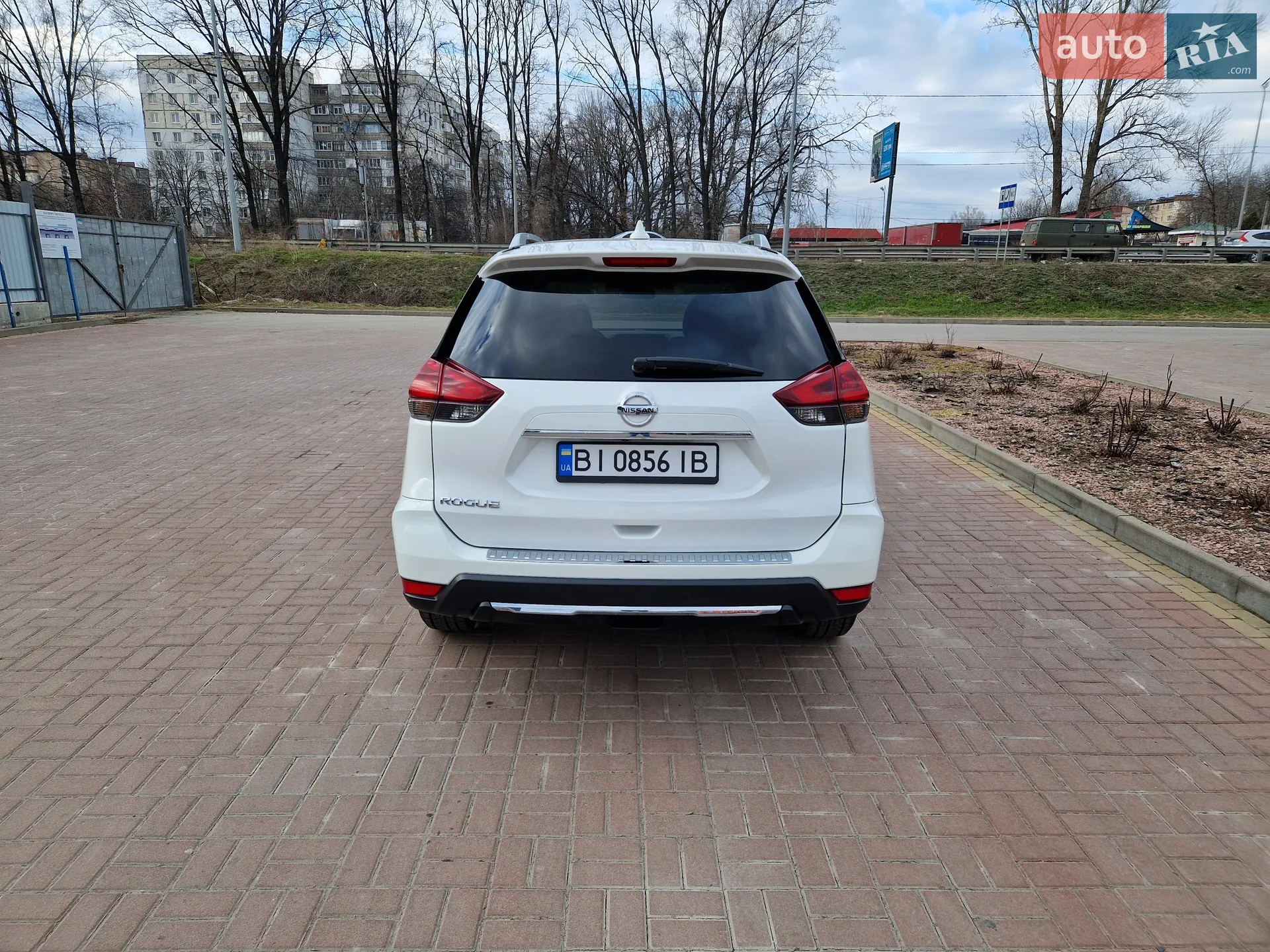 2018 Nissan Rogue - мініатюра 11