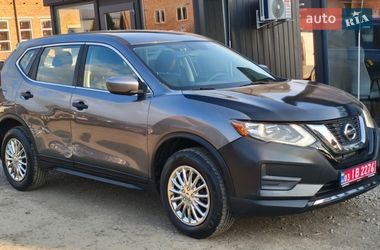 Внедорожник / Кроссовер Nissan Rogue 2016 в Луцке