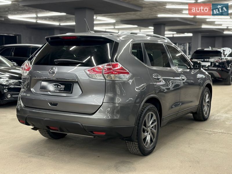 Позашляховик / Кросовер Nissan Rogue 2015 в Харкові