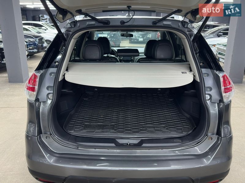 Позашляховик / Кросовер Nissan Rogue 2015 в Харкові