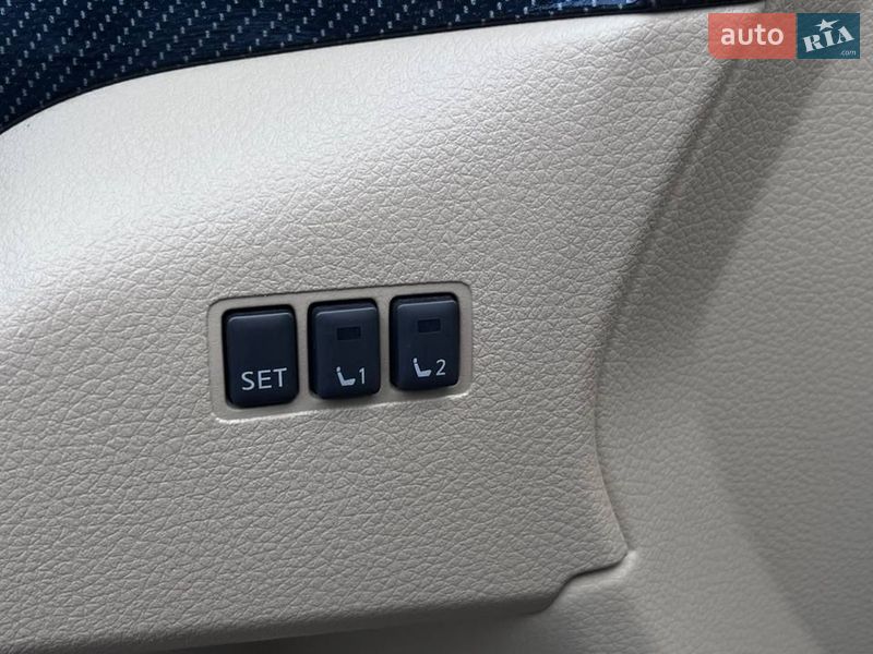 Внедорожник / Кроссовер Nissan Rogue 2017 в Луцке фото 12 Внедорожник / Кроссовер Nissan Rogue 2017 в Луцке