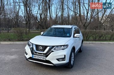 Позашляховик / Кросовер Nissan Rogue 2017 в Одесі