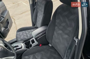 Внедорожник / Кроссовер Nissan Rogue 2015 в Полтаве