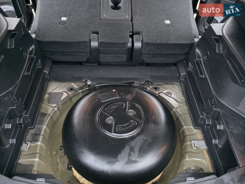 Внедорожник / Кроссовер Nissan Rogue 2015 в Полтаве