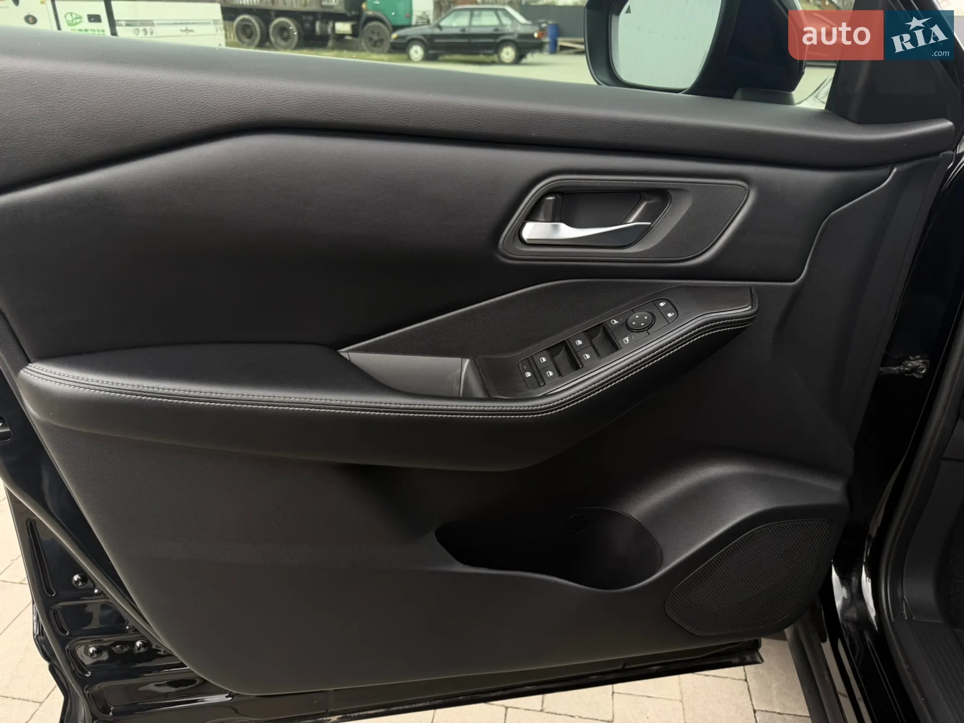 2024 Nissan Rogue - мініатюра 11