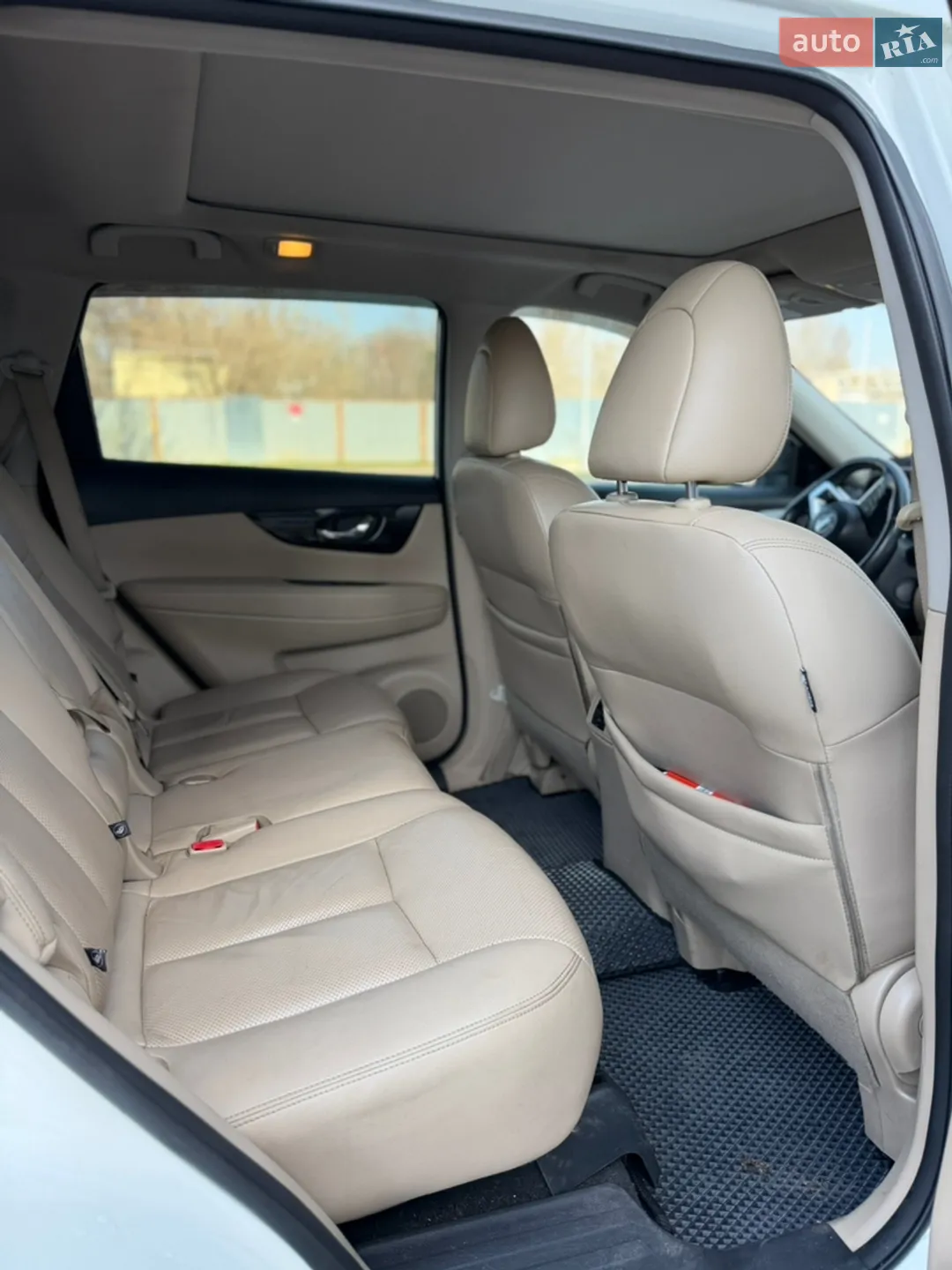 2018 Nissan Rogue - мініатюра 10