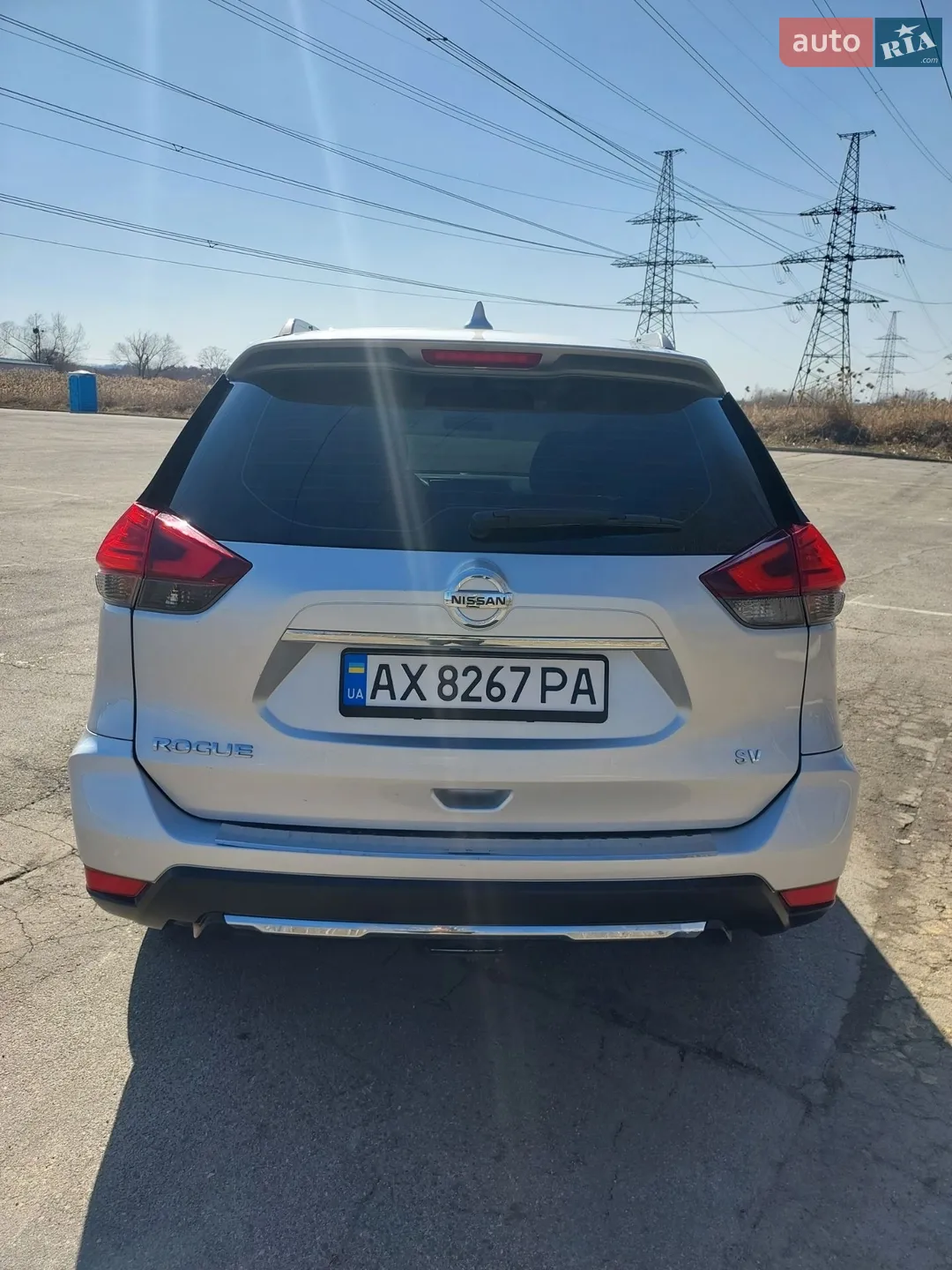 2017 Nissan Rogue - мініатюра 2