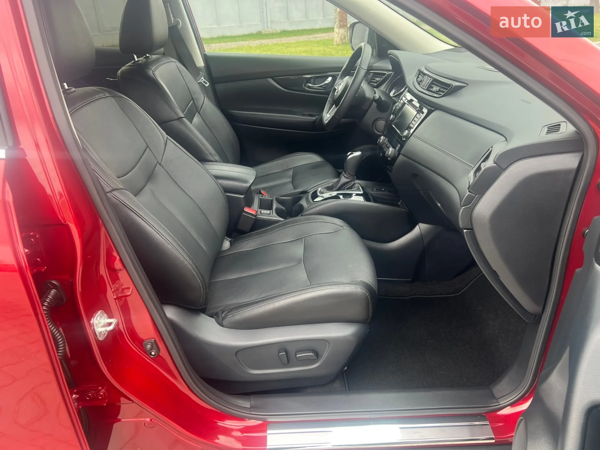 2019 Nissan Rogue - мініатюра 37