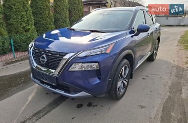 Позашляховик / Кросовер Nissan Rogue 2023 в Києві