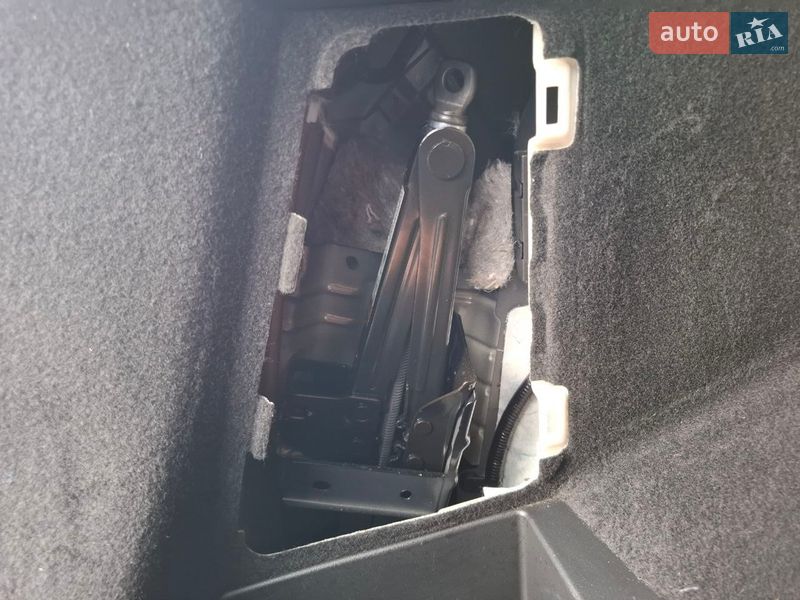 Внедорожник / Кроссовер Nissan Rogue 2023 в Киеве фото 31 Внедорожник / Кроссовер Nissan Rogue 2023 в Киеве