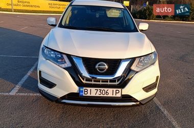 Позашляховик / Кросовер Nissan Rogue 2019 в Полтаві